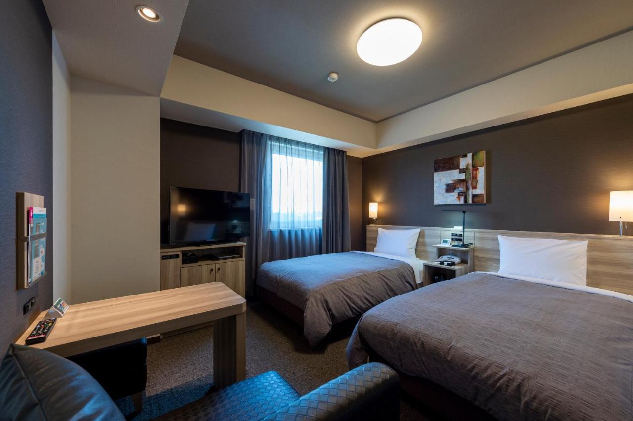 Hotel Route-Inn Kanuma Inter Екстер'єр фото